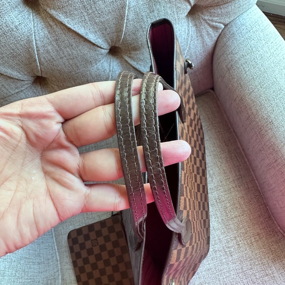 Authentic Louis Vuitton Neverfull MM - Picture 6 of 13